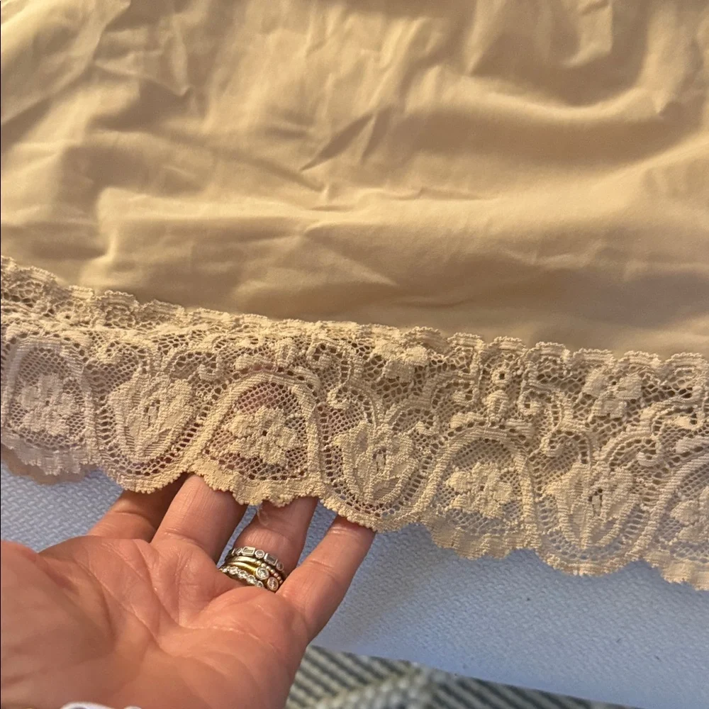 Commando Tan Lace-Trimmed Chemise - Picture 6 of 8